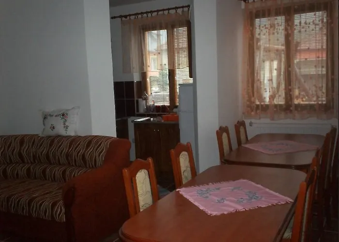 Szikla Vendeghaz Istenmezeje